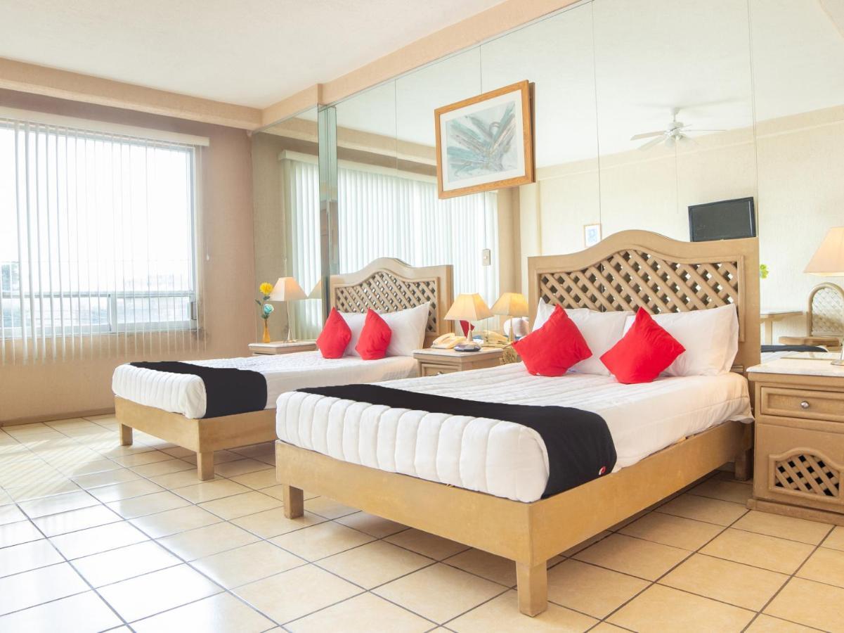Capital O Hotel Villa Monini Пуебла Екстериор снимка