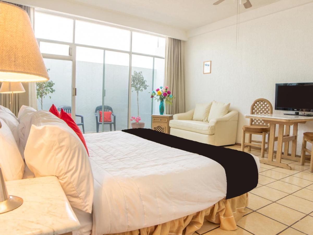 Capital O Hotel Villa Monini Пуебла Екстериор снимка