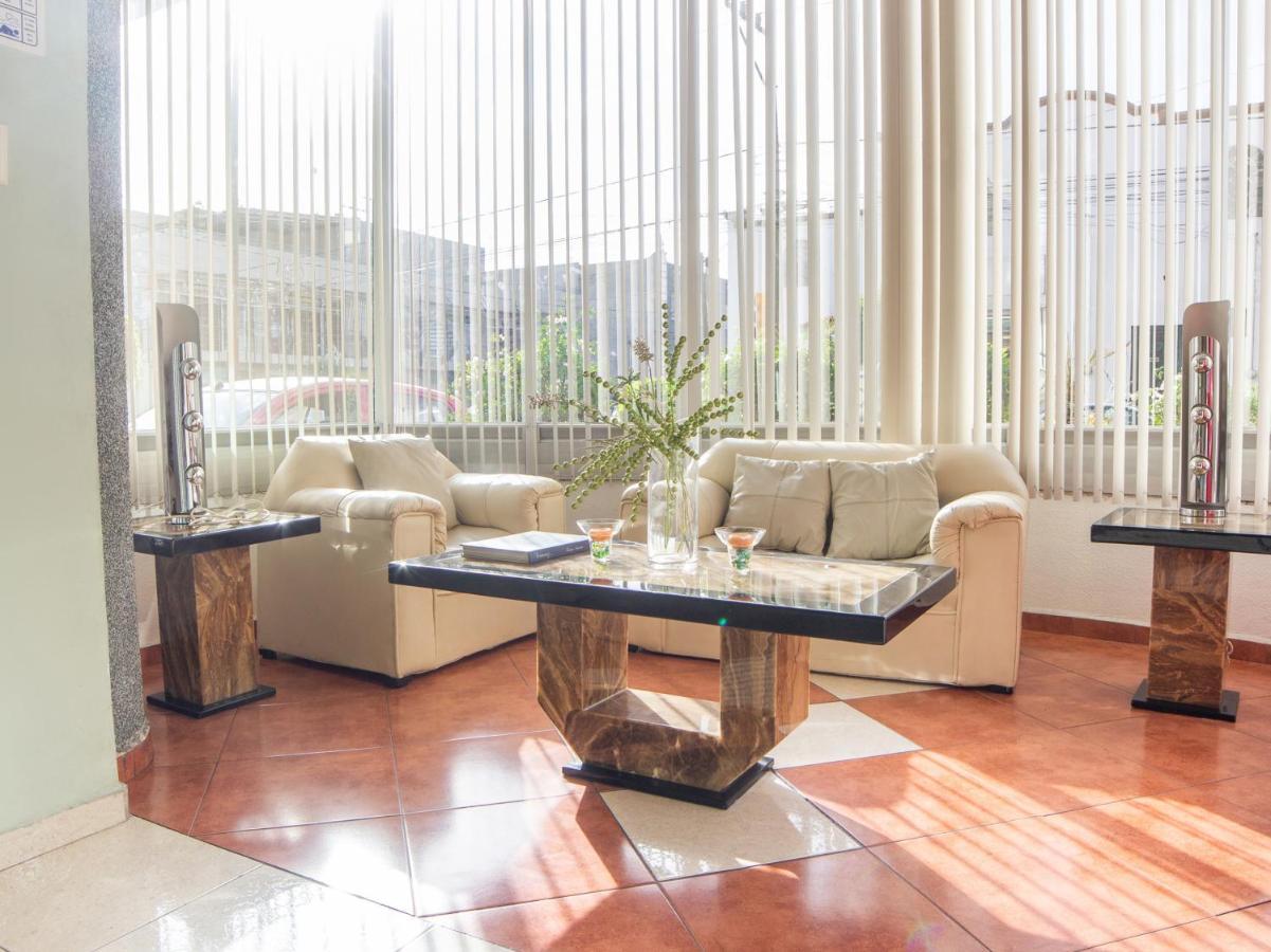 Capital O Hotel Villa Monini Пуебла Екстериор снимка