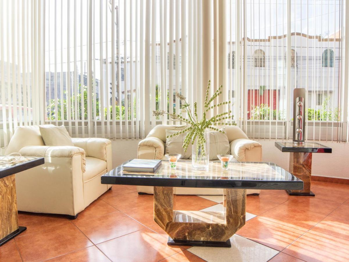 Capital O Hotel Villa Monini Пуебла Екстериор снимка