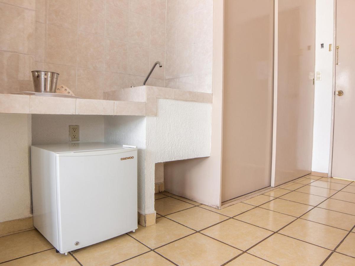 Capital O Hotel Villa Monini Пуебла Екстериор снимка