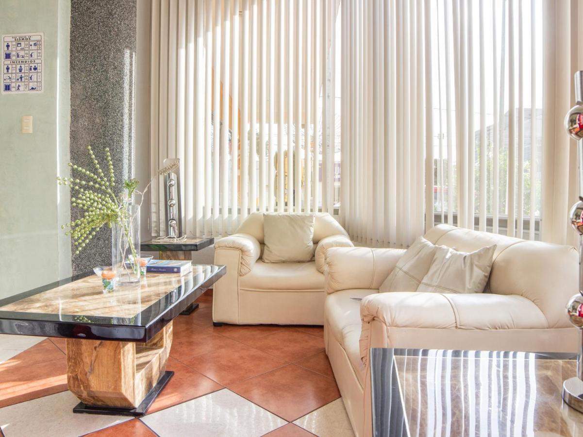 Capital O Hotel Villa Monini Пуебла Екстериор снимка